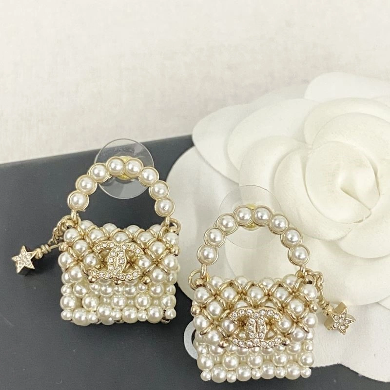 Chanel Earrings ModernLook 224191