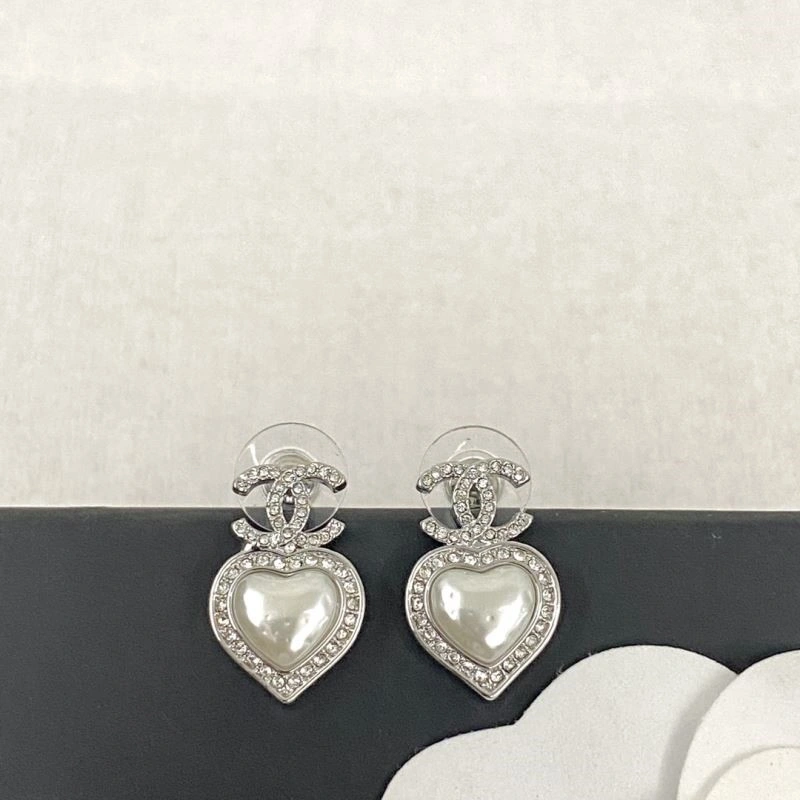 Chanel Earrings ComfortFit 224182