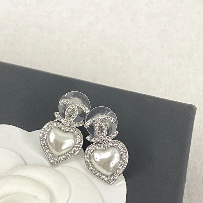 Chanel Earrings ComfortFit 224182
