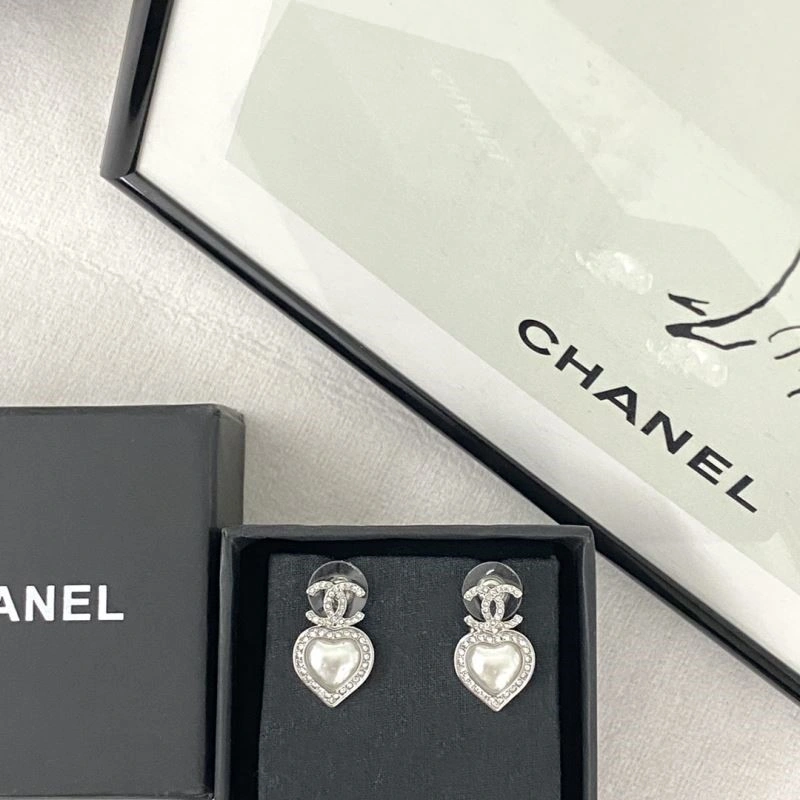 Chanel Earrings ComfortFit 224182