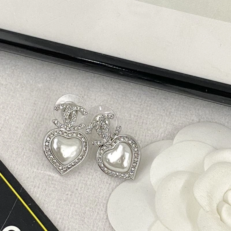Chanel Earrings ComfortFit 224182