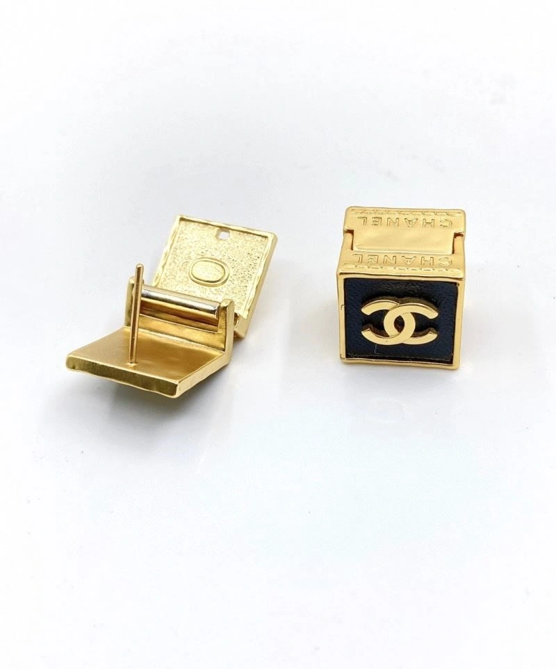 Chanel Earrings Sporty 224189