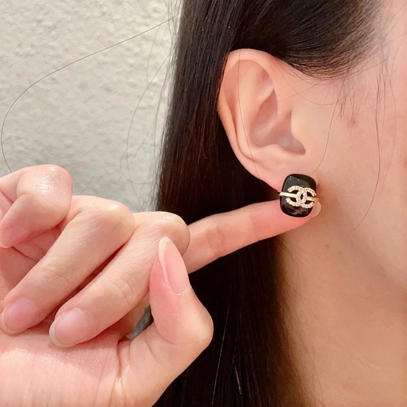 UrbanChic Chanel Earrings 224143