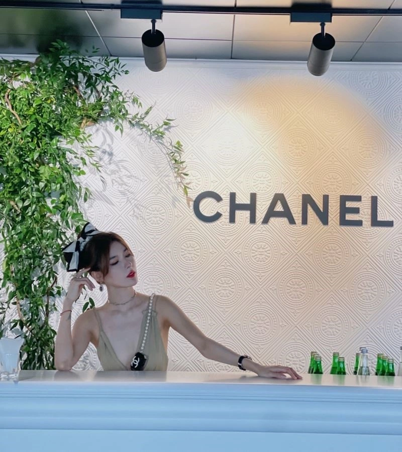 Chanel Earrings SmoothTexture 224136