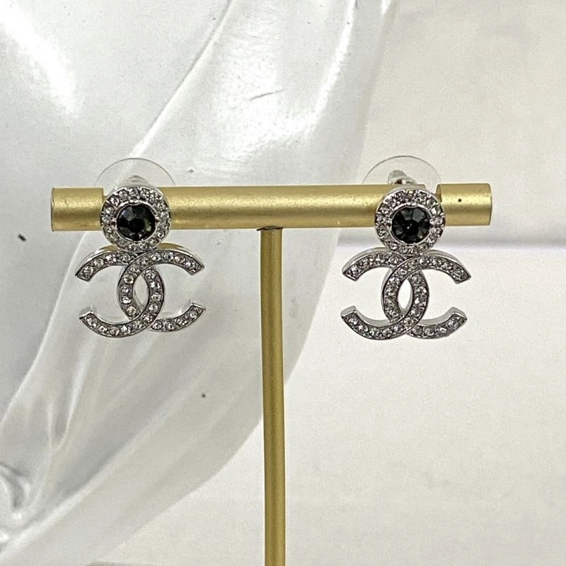 DailyWear Chanel Earrings 224140