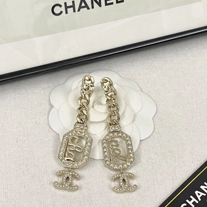 Chanel Earrings Bright 224179