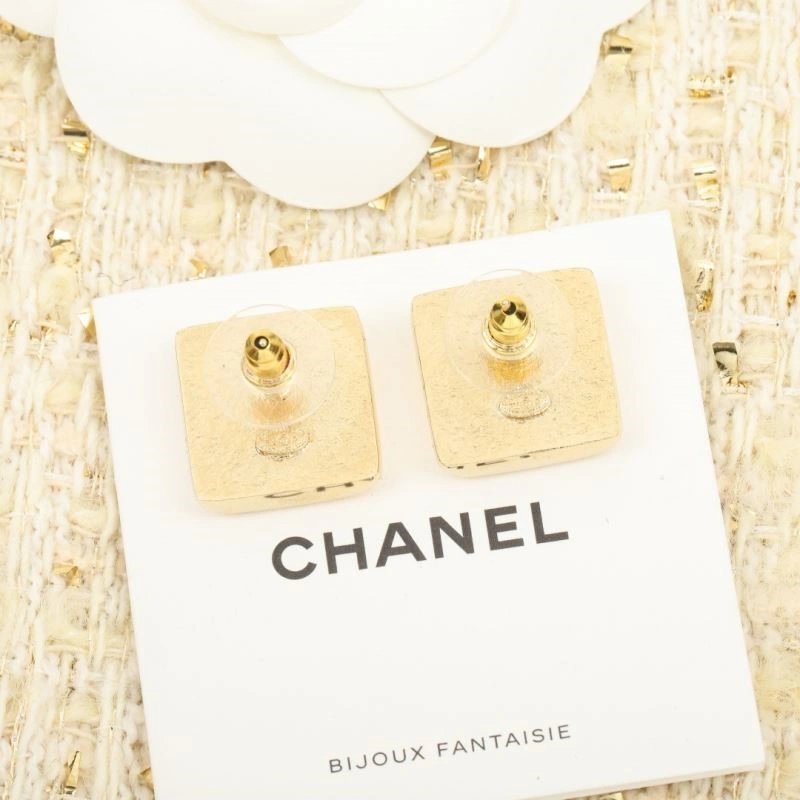 Chanel Earrings GoAnywhere 224110