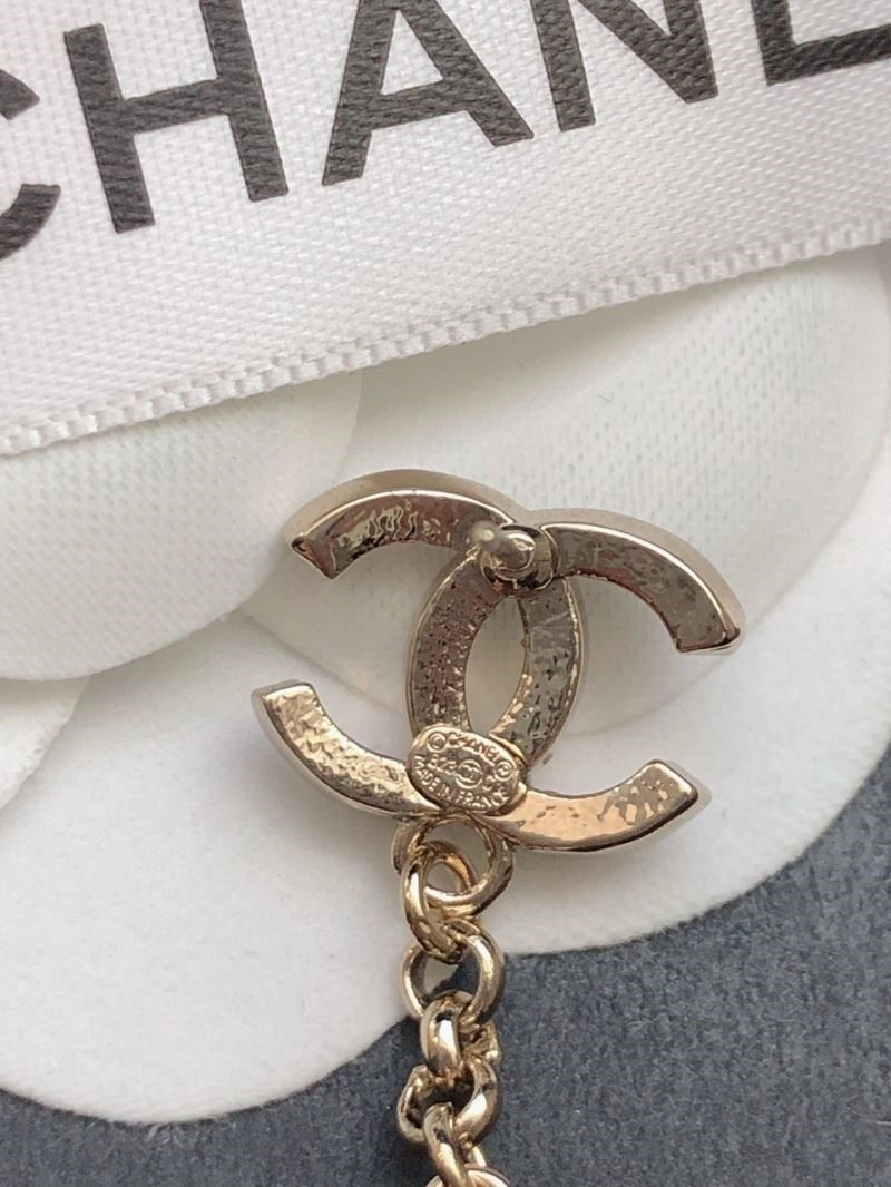 Bright Chanel Earrings 224152