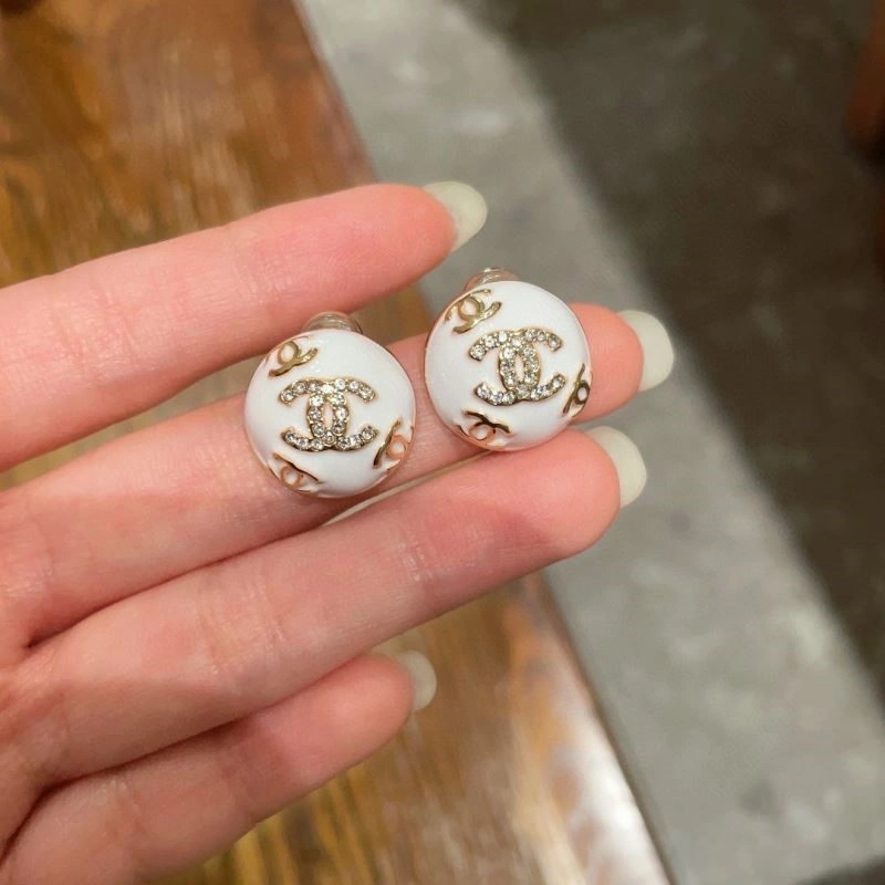 Popular Chanel Earrings 224113