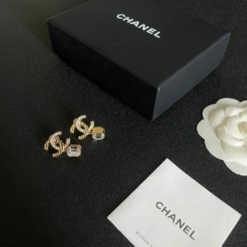 Tailored Chanel Earrings 224095