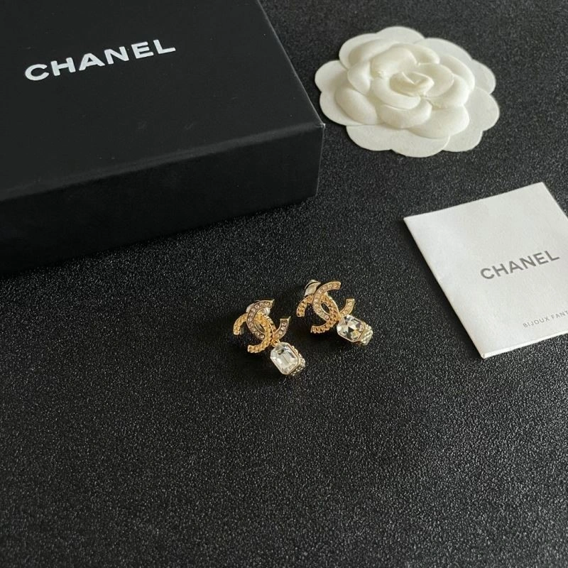 Tailored Chanel Earrings 224095