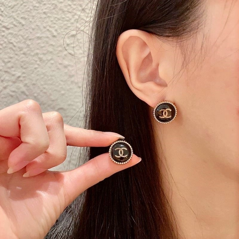 Chanel Earrings Premium 224098