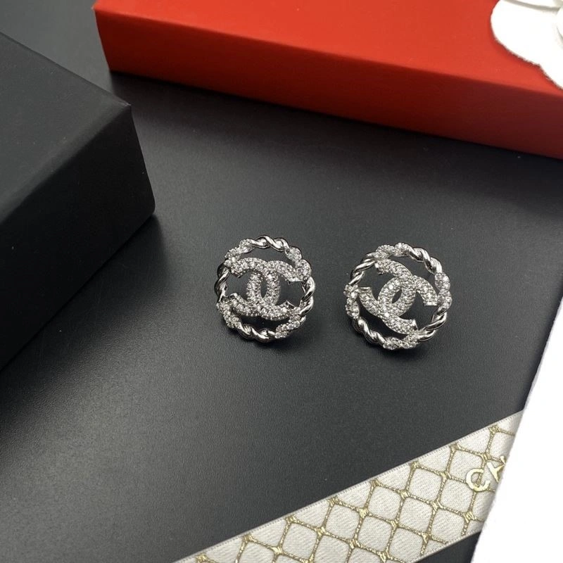 Chanel Earrings Fashionable 224089
