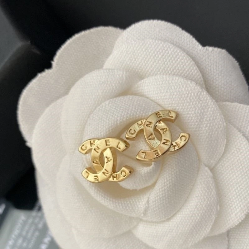 Timeless Chanel Earrings 224104