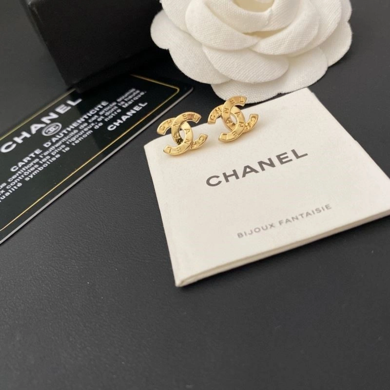 Timeless Chanel Earrings 224104