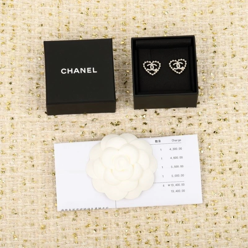 Stretchable Chanel Earrings 224080
