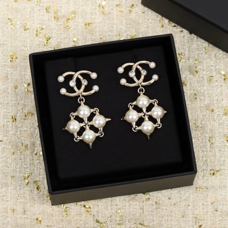Chanel Earrings Youthful 224079