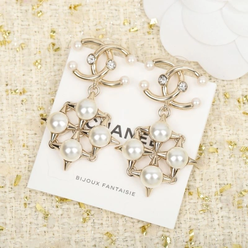 Chanel Earrings Youthful 224079