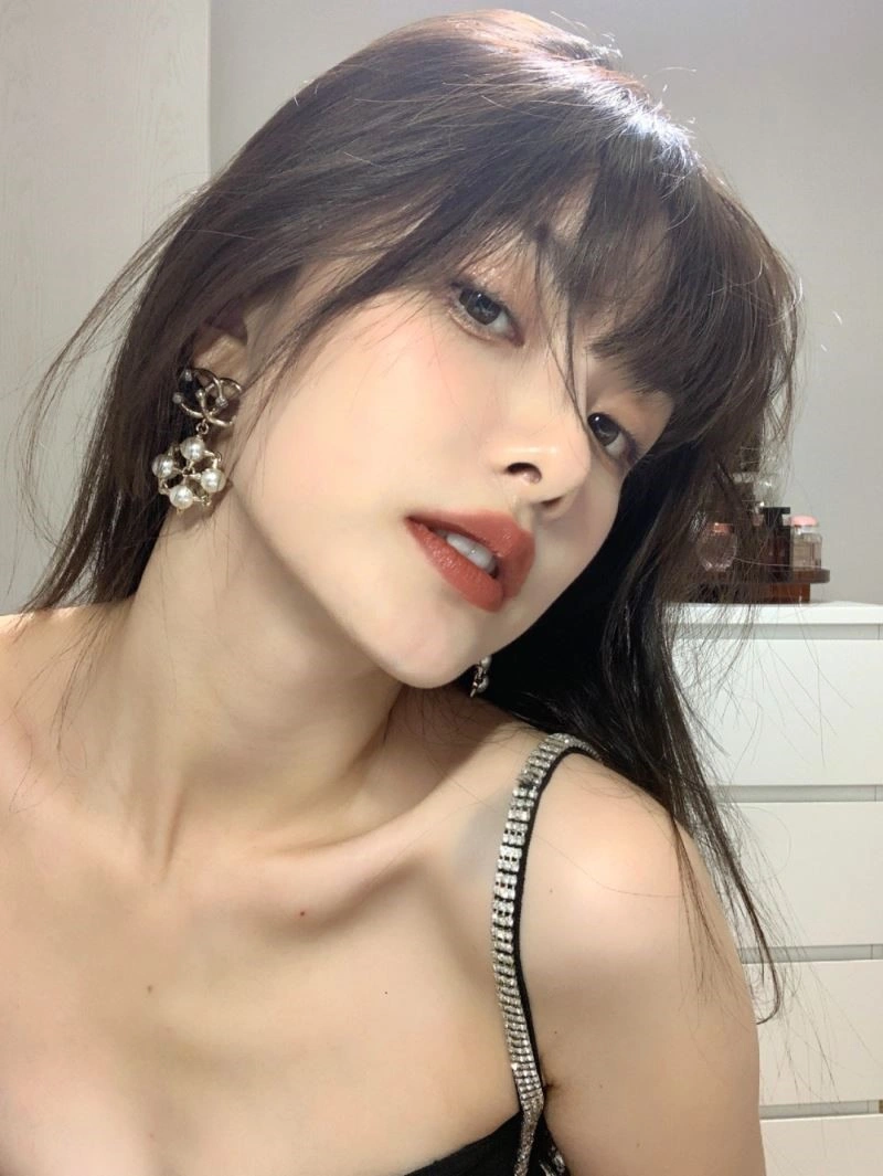 Chanel Earrings Youthful 224079