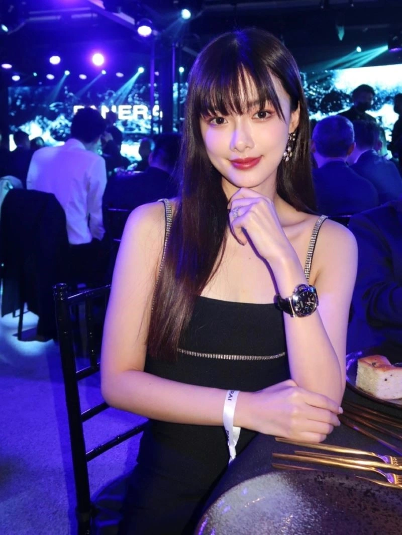 Chanel Earrings Youthful 224079