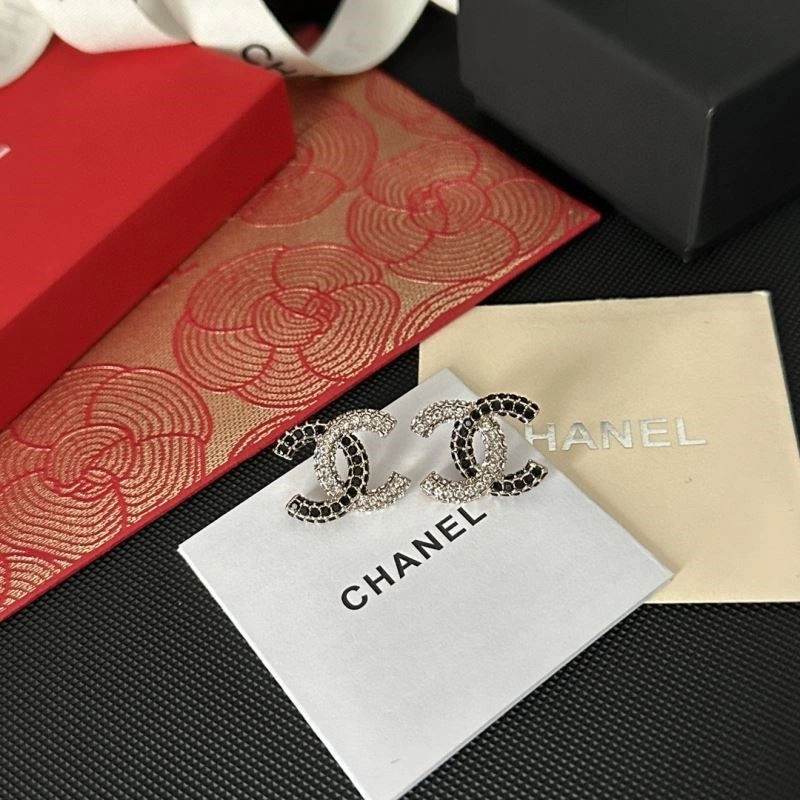 Chanel Earrings EasyMatch 224112