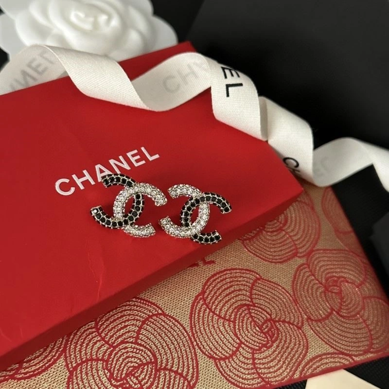 Chanel Earrings EasyMatch 224112
