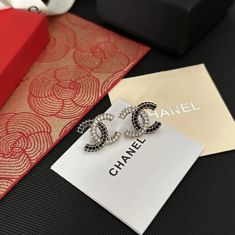 Chanel Earrings EasyMatch 224112
