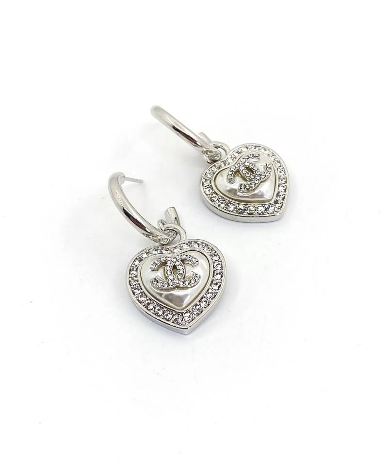 Popular Chanel Earrings 224073