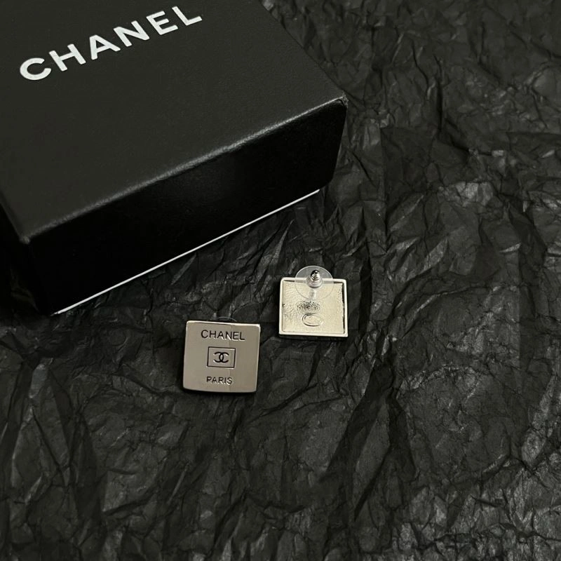Chanel Earrings MultiPurpose 224087