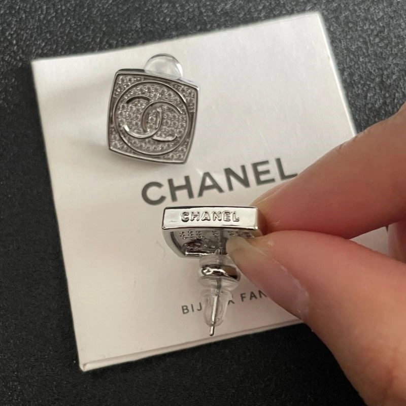 TechFriendly Chanel Earrings 224131