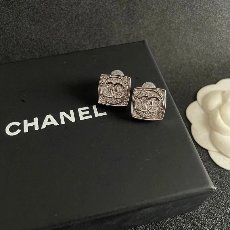TechFriendly Chanel Earrings 224131