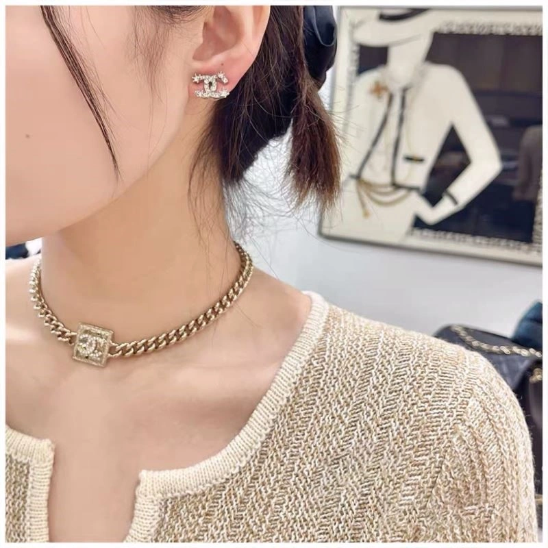 Cozy Chanel Earrings 224049