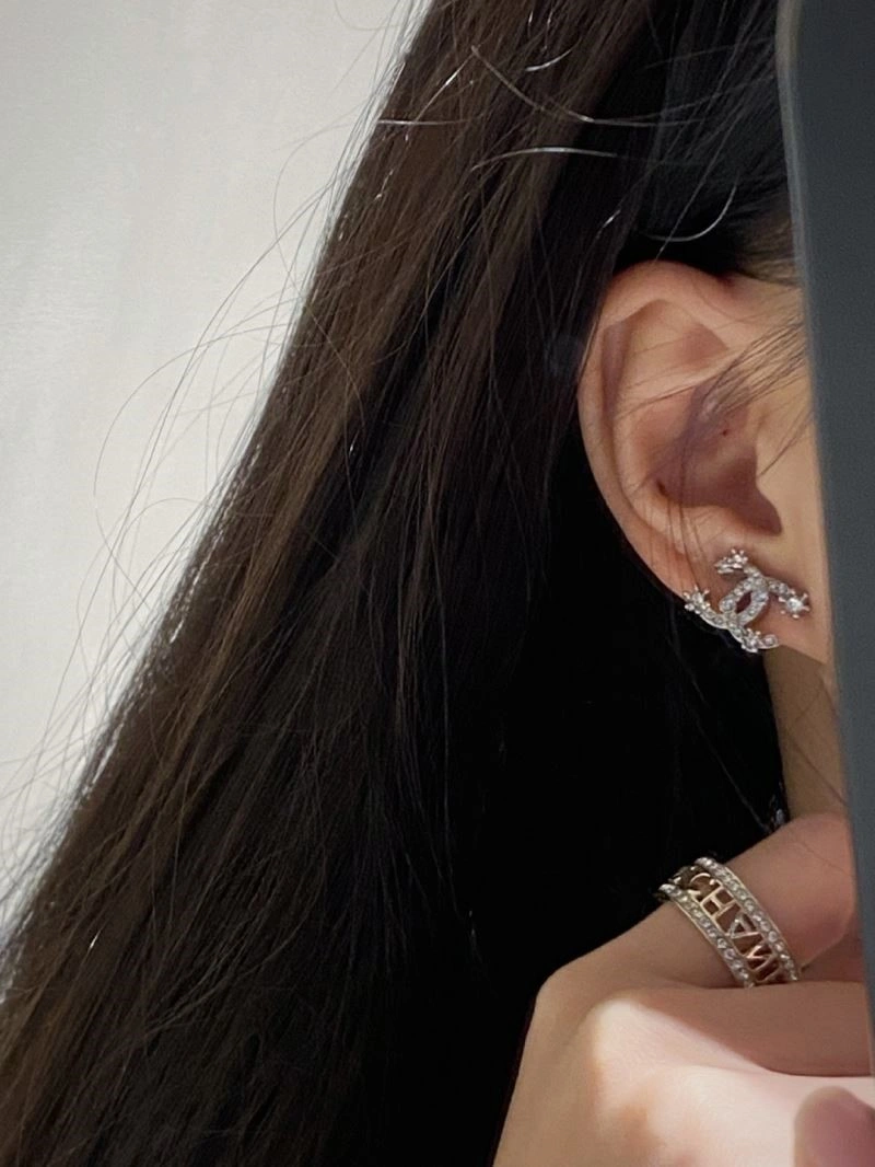 Cozy Chanel Earrings 224049