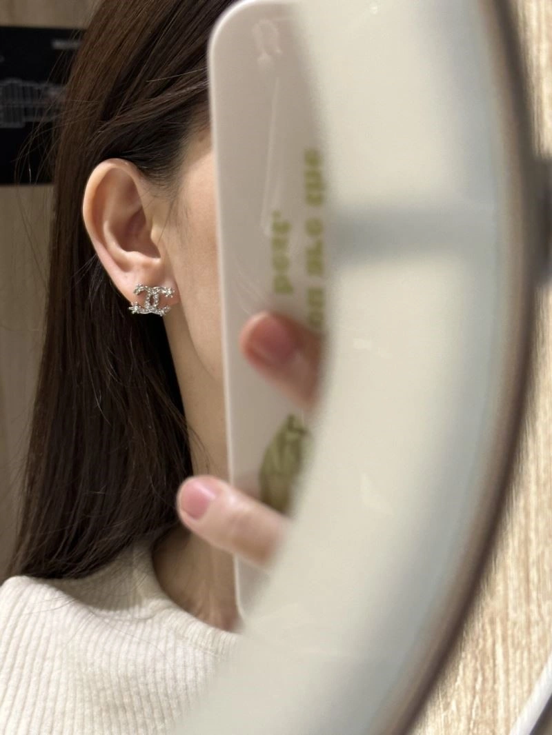Cozy Chanel Earrings 224049