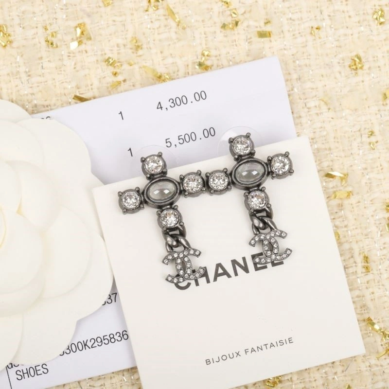 Stretchable Chanel Earrings 224040
