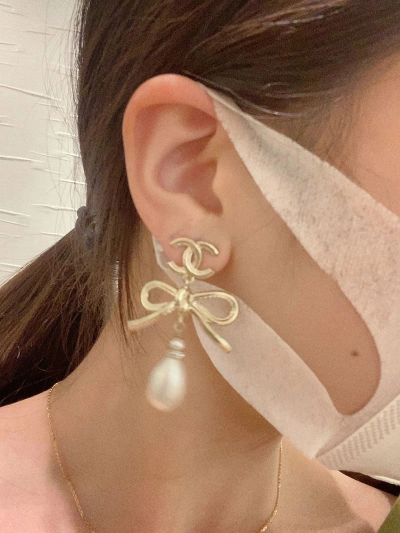 Chanel Earrings Effortless 224094