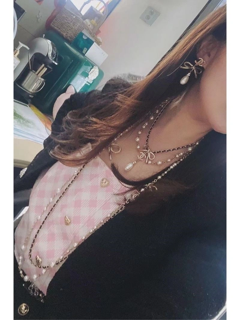 Chanel Earrings Effortless 224094