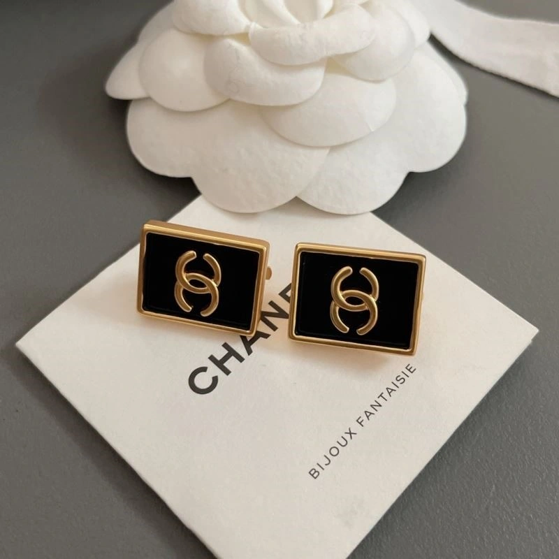 Tailored Chanel Earrings 224034