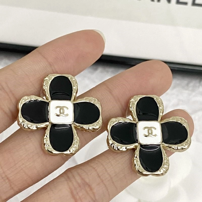 Original Chanel Earrings 224026