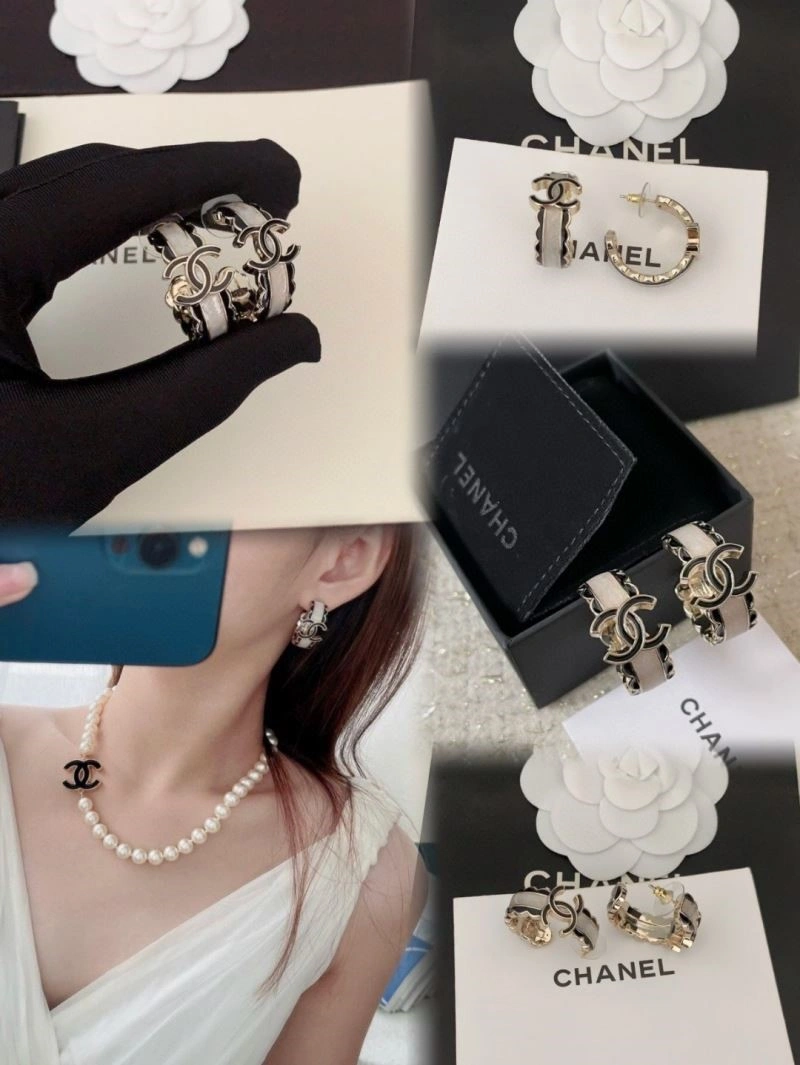 Classic Chanel Earrings 224024