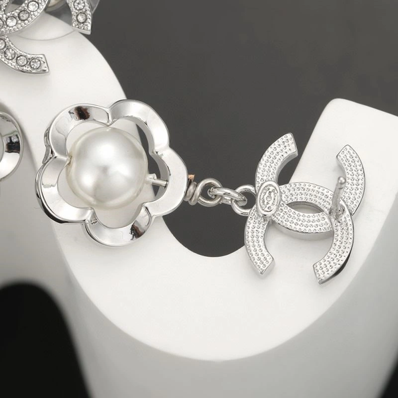 Chanel Earrings SunProtective 224013