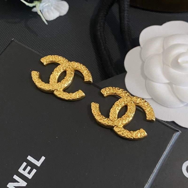 Snug Chanel Earrings 224069