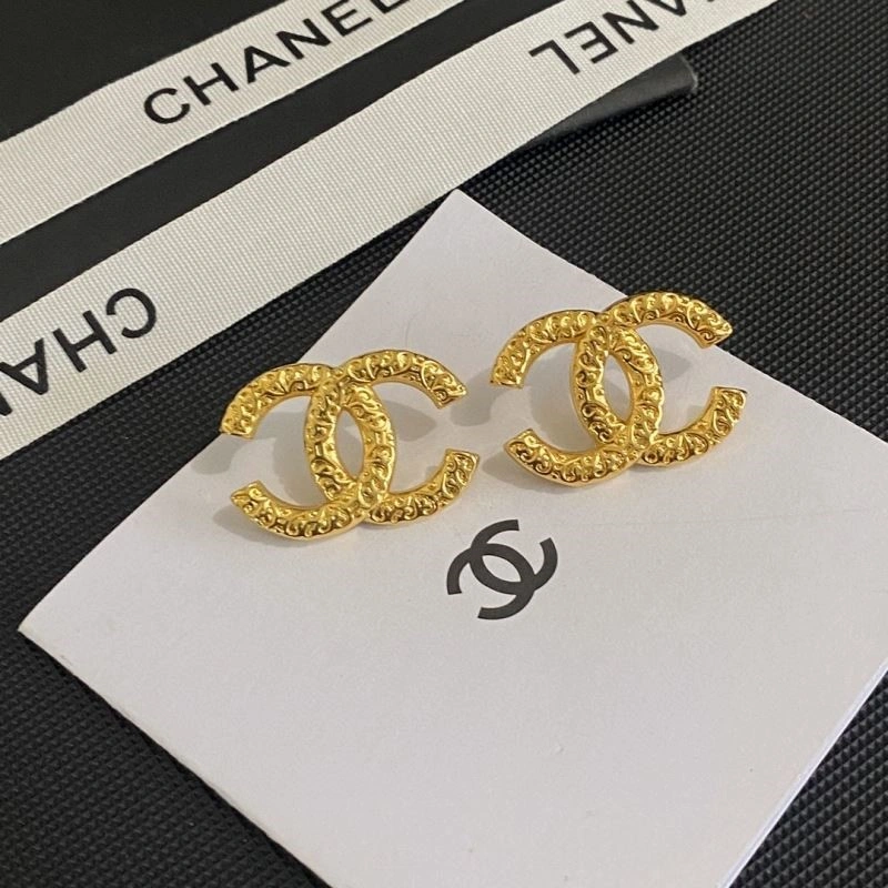 Snug Chanel Earrings 224069