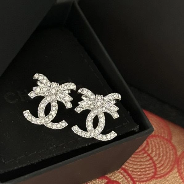 Casual Chanel Earrings 224062
