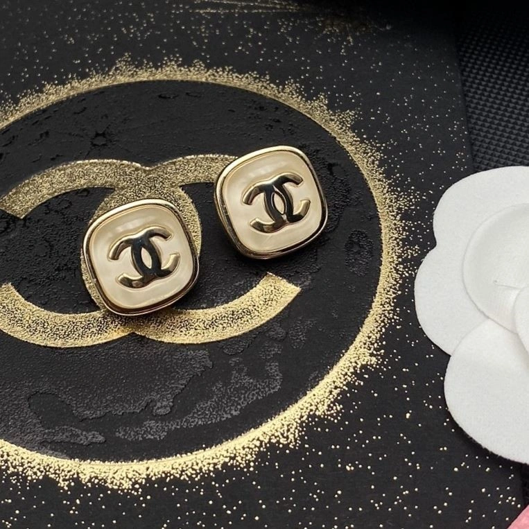 Chanel Earrings MultiPurpose 224045
