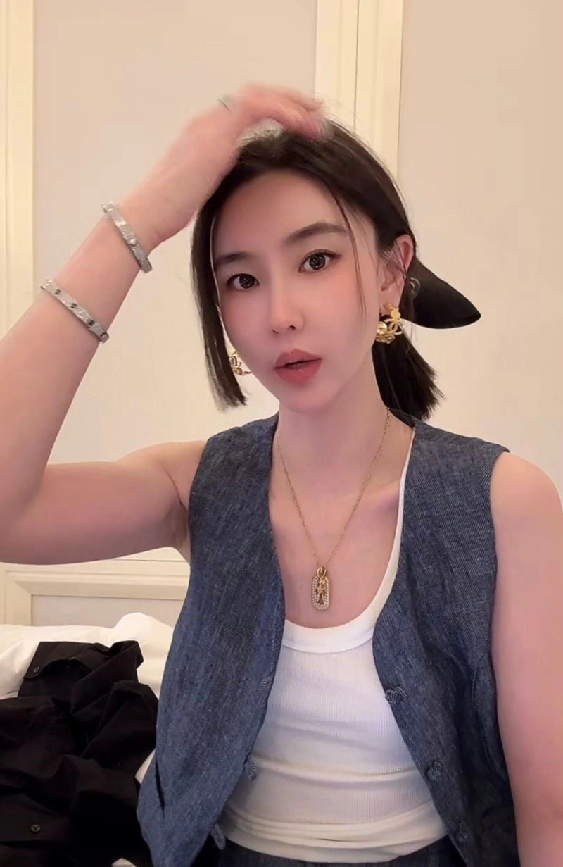 FlexibleFit Chanel Earrings 224001