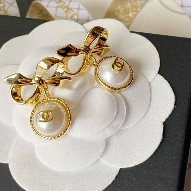 Chanel Earrings Fashionable 223991
