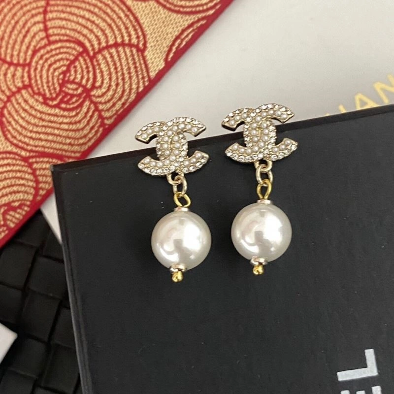 TechFriendly Chanel Earrings 223989
