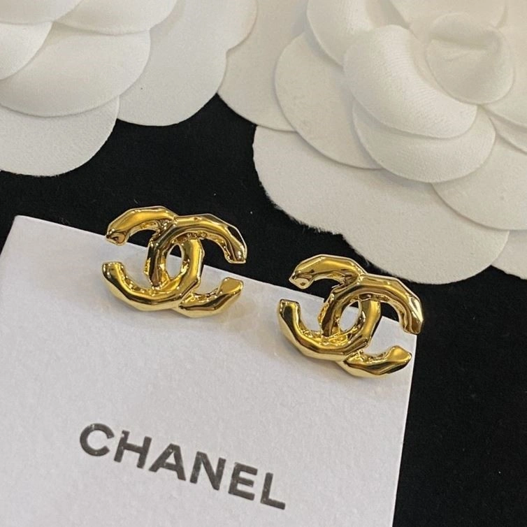 Affordable Chanel Earrings 224004
