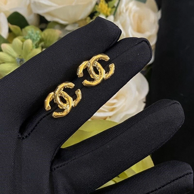 Affordable Chanel Earrings 224004